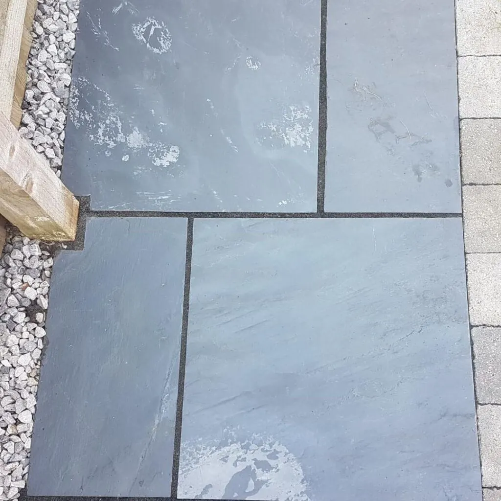 Efflorescence-Stone