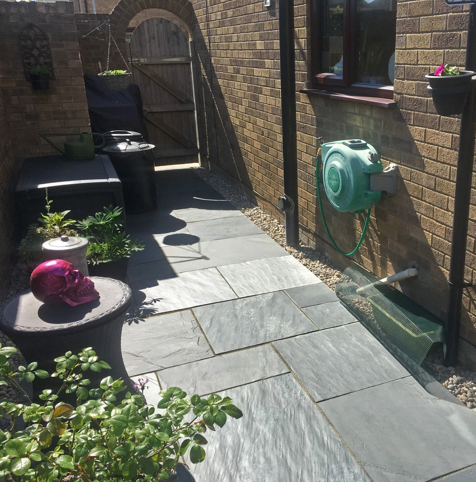 Blue Black Slate Paving Slabs - Patio Kit - 20mm