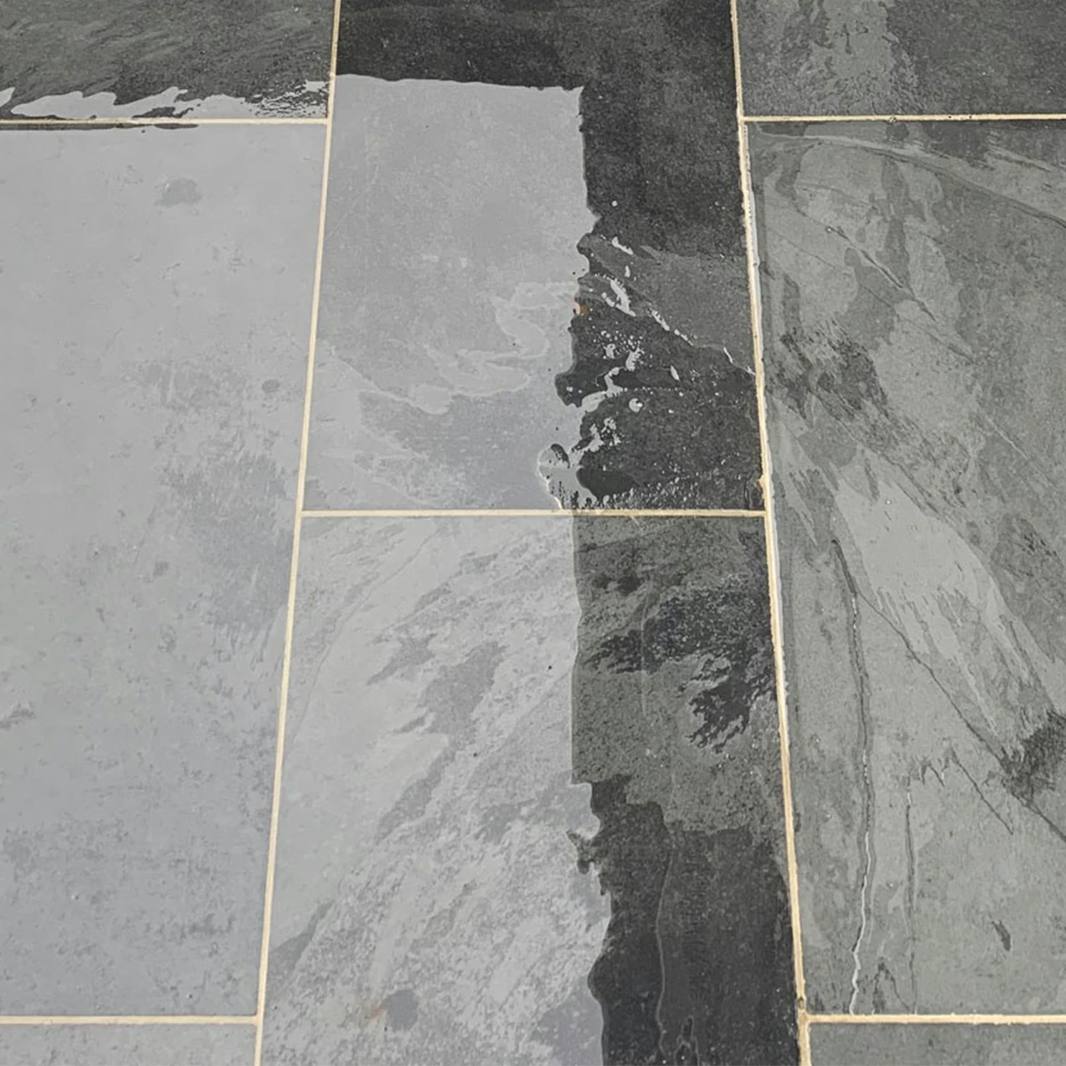 Brazilian Black Slate Paving Slabs - 600x300 - 20mm