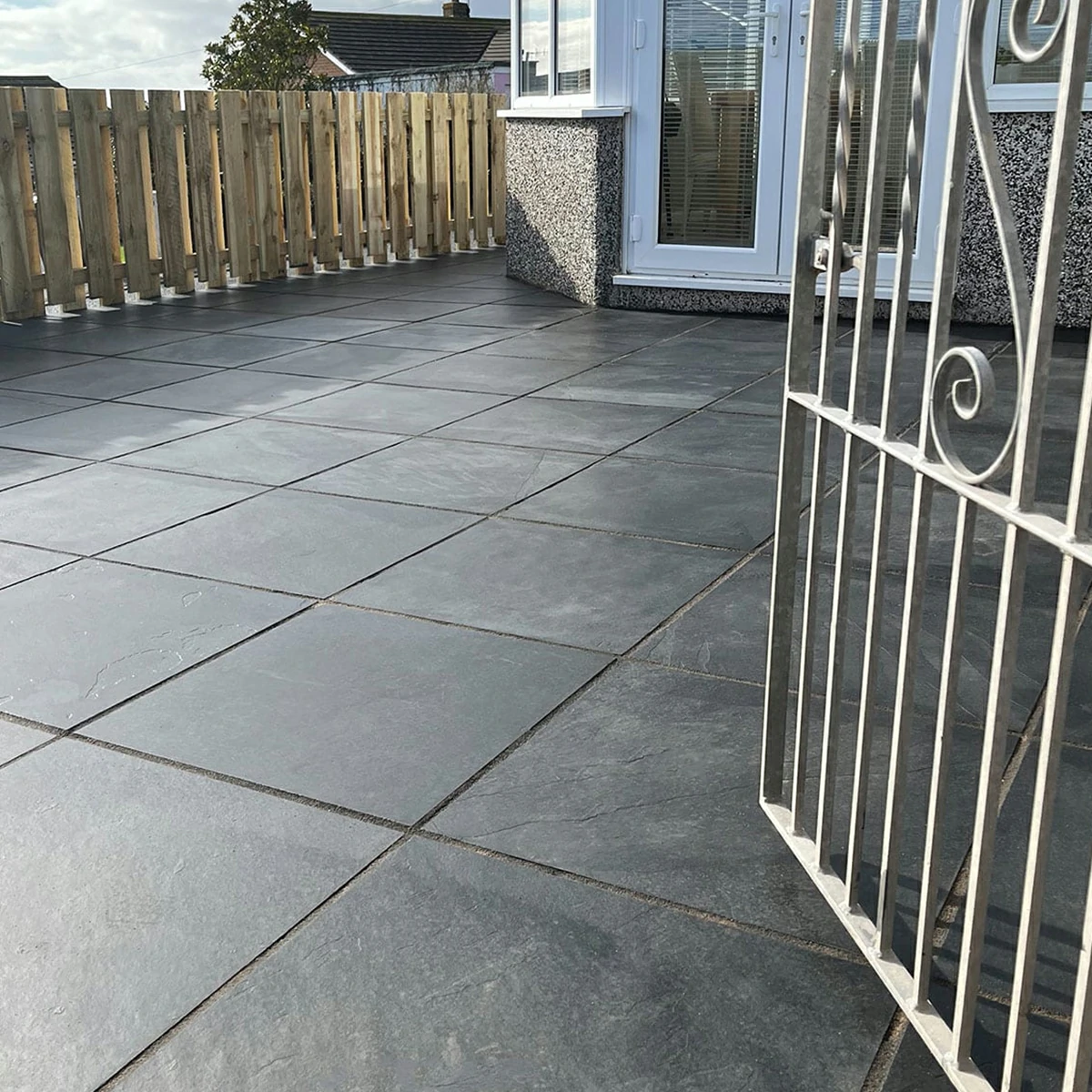 Brazilian Black Slate Paving Slabs - 600x600 - 20mm
