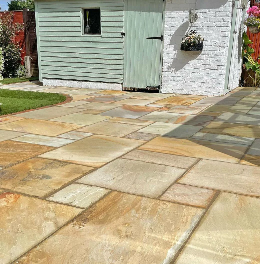 Fossil Mint Indian Sandstone Paving Slabs - Riven - Patio Kit - 22mm