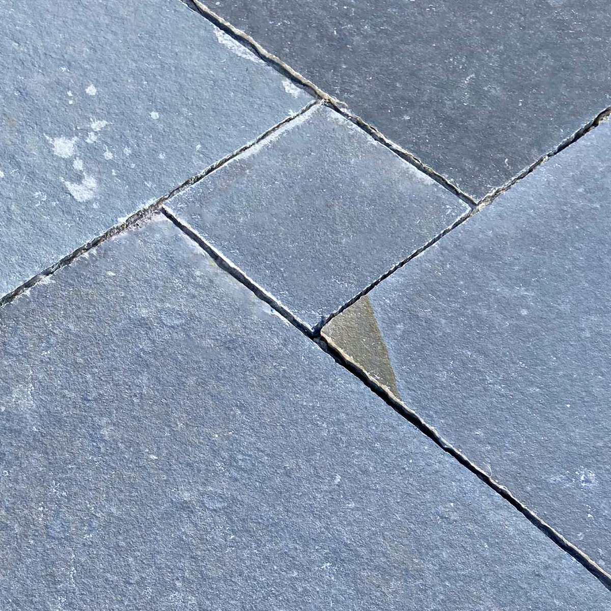 Grey Indian Limestone Paving Slabs - Sawn Edges - Patio Kit - 22mm