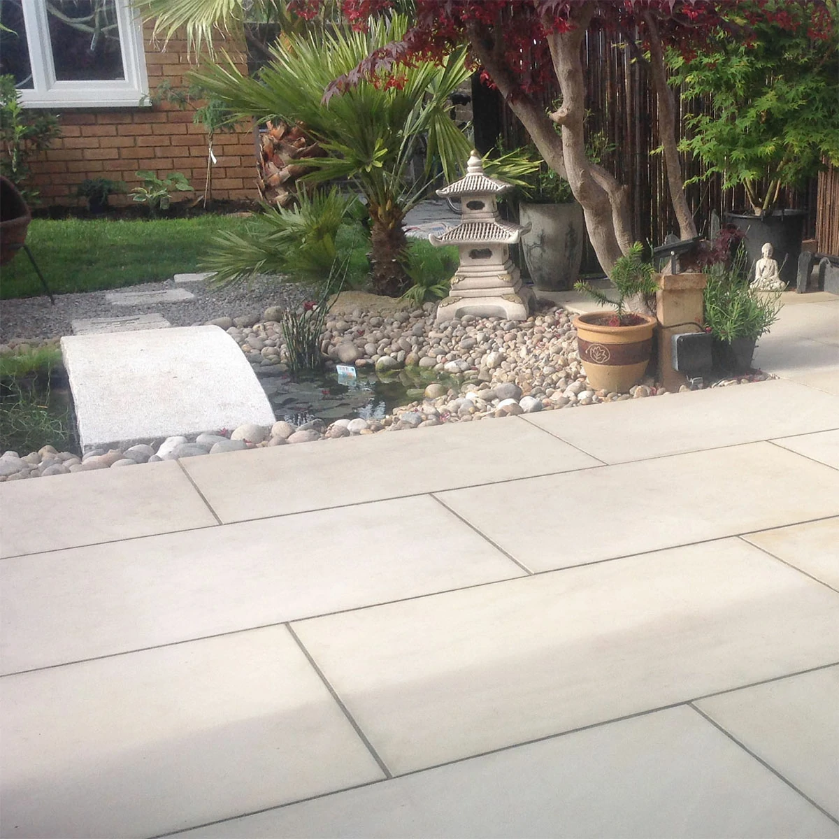 Ivory Indian Sandstone Paving Slabs - Sawn & Honed - 600x900 - 20mm