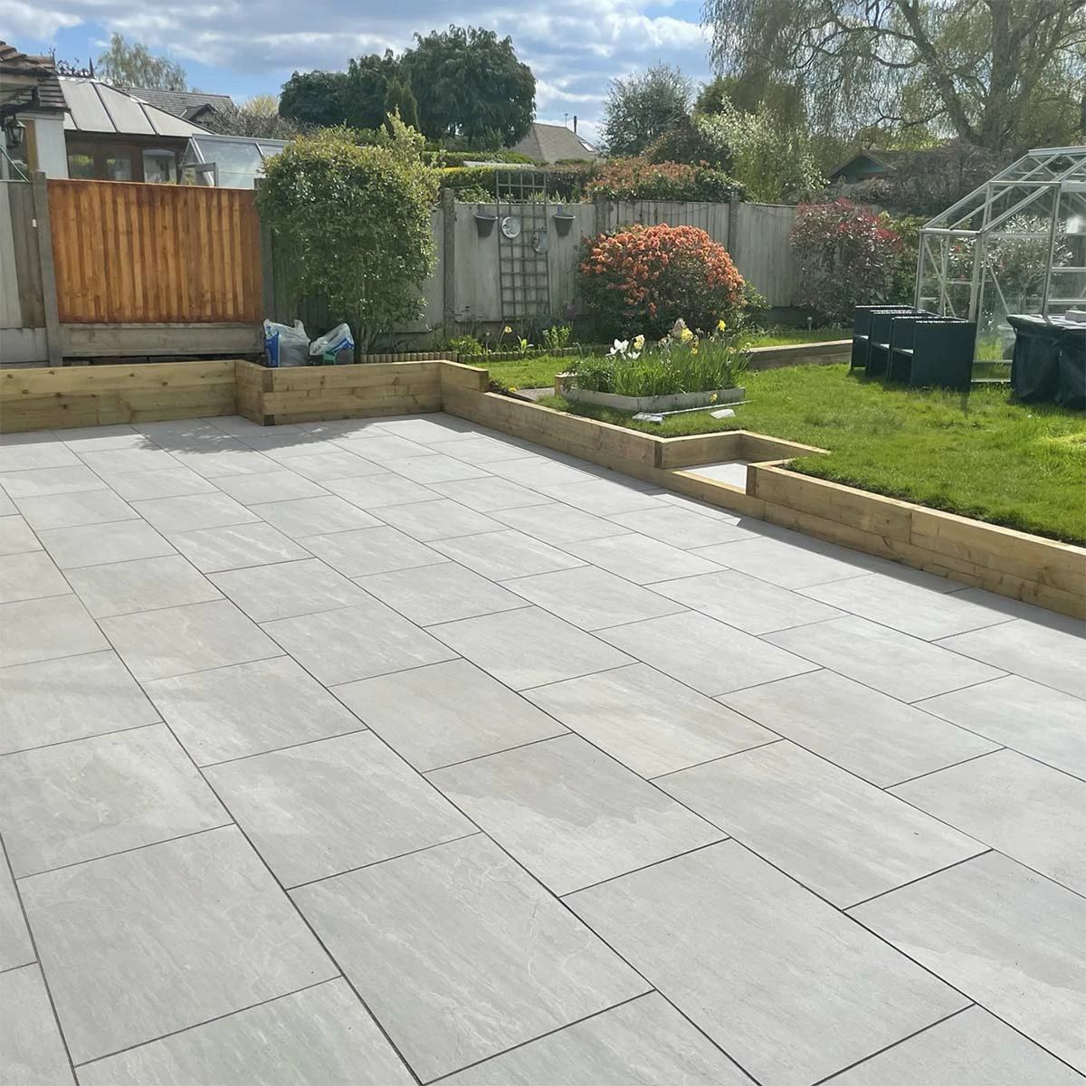 Kandla Grey Outdoor Porcelain Paving Tiles - 600x900 - 20mm