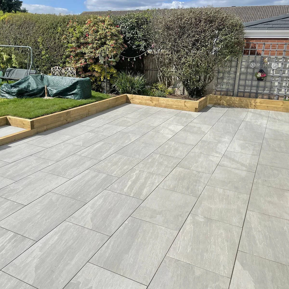 Kandla Grey Outdoor Porcelain Paving Tiles - 600x900 - 20mm