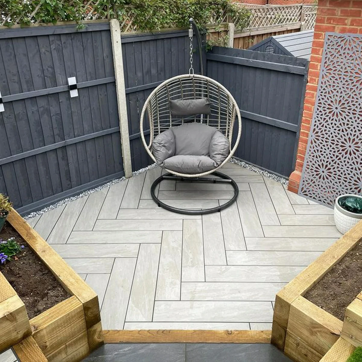 Kandla Grey Outdoor Porcelain Paving Tiles - 900x195 - 20mm