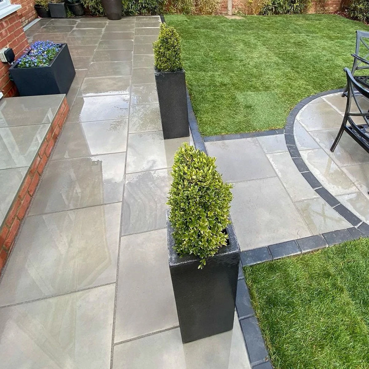 Kandla Grey Indian Sandstone Paving Slabs - Sawn &amp; Honed - 600x600 - 20mm