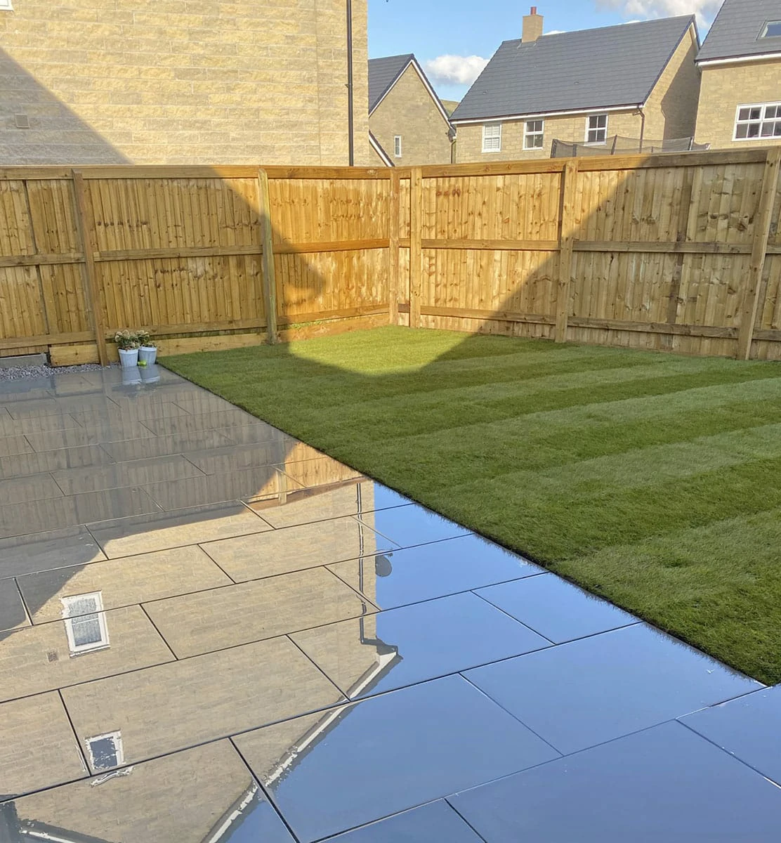 Kandla Grey Indian Sandstone Paving Slabs - Sawn &amp; Honed - 600x900 - 20mm