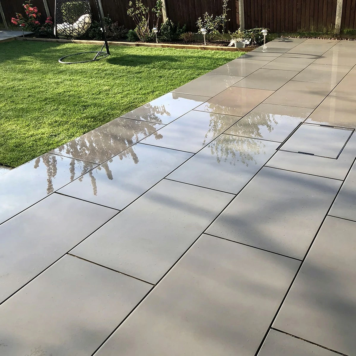 Kandla Grey Indian Sandstone Paving Slabs - Sawn &amp; Honed - 600x900 - 20mm