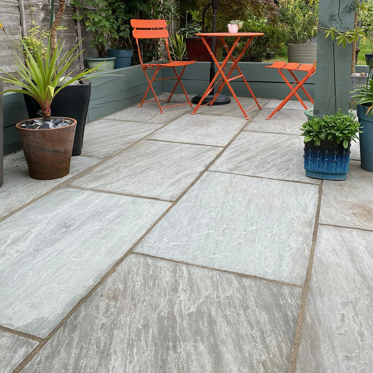 Kandla Grey Indian Sandstone Paving Slabs - Tumbled - 600x900 - 22mm
