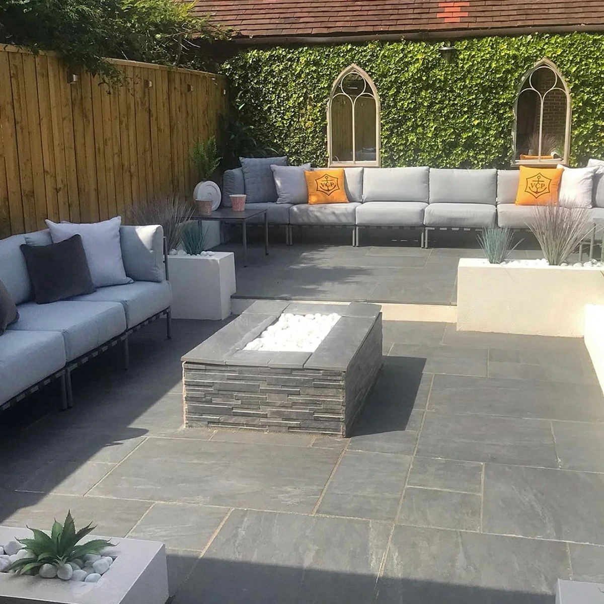 Nero Outdoor Porcelain Paving Tiles - 600x600 - 20mm