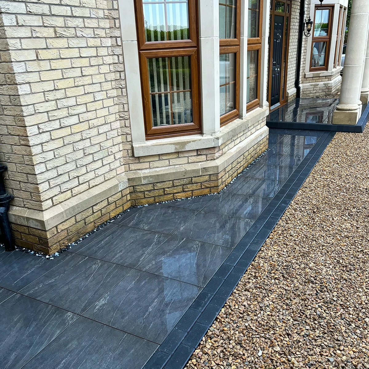 Nero Outdoor Porcelain Paving Tiles - 600x600 - 20mm