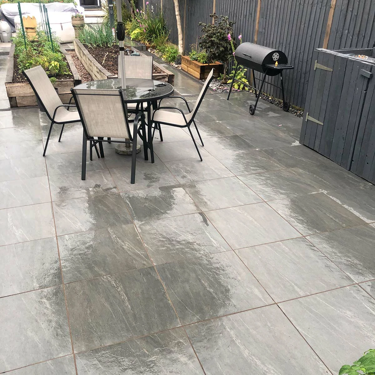 Nero Outdoor Porcelain Paving Tiles - 600x600 - 20mm