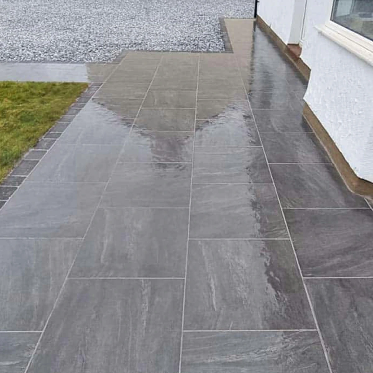 Nero Outdoor Porcelain Paving Tiles - 600x600 - 20mm
