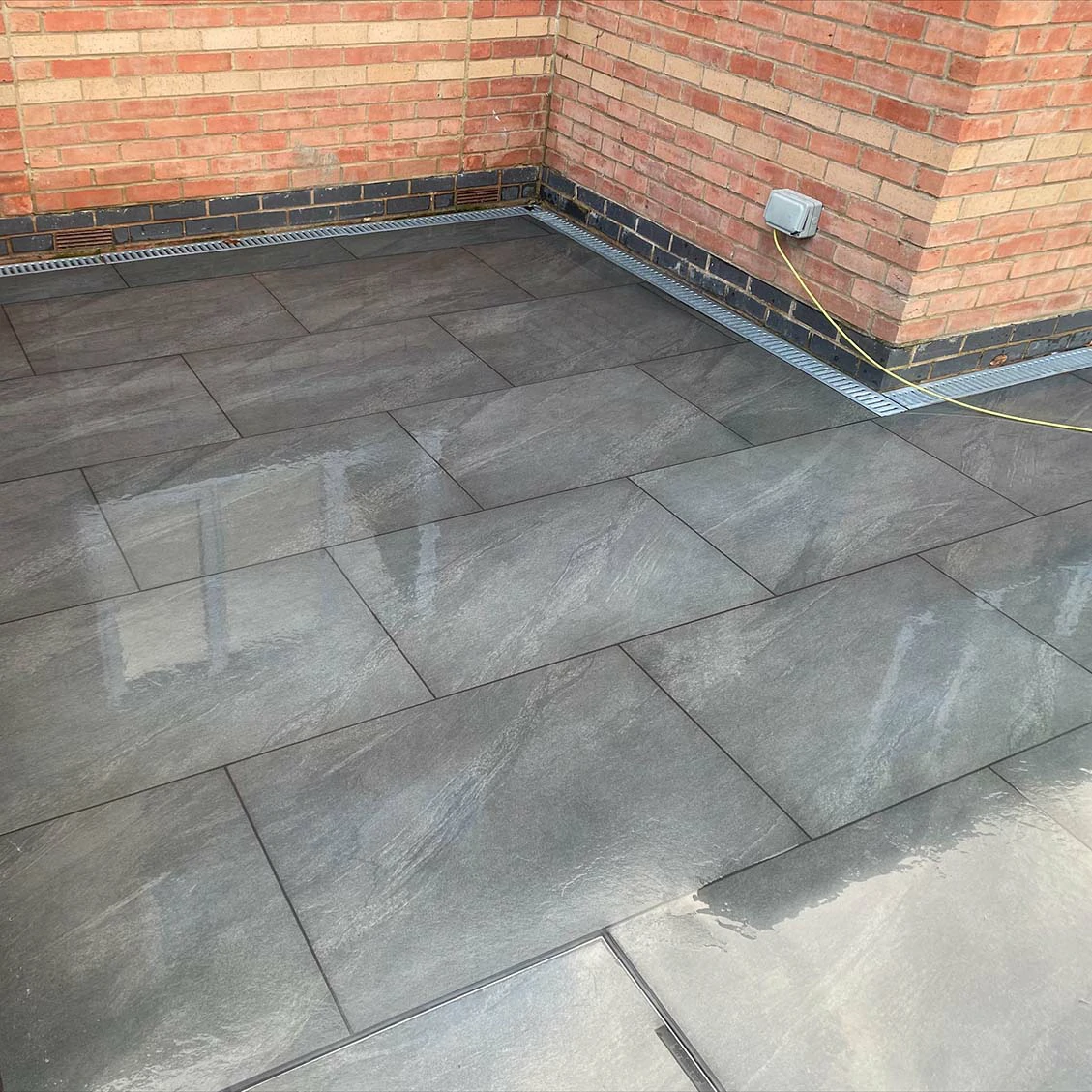 Nero Outdoor Porcelain Paving Tiles - 600x900 - 20mm