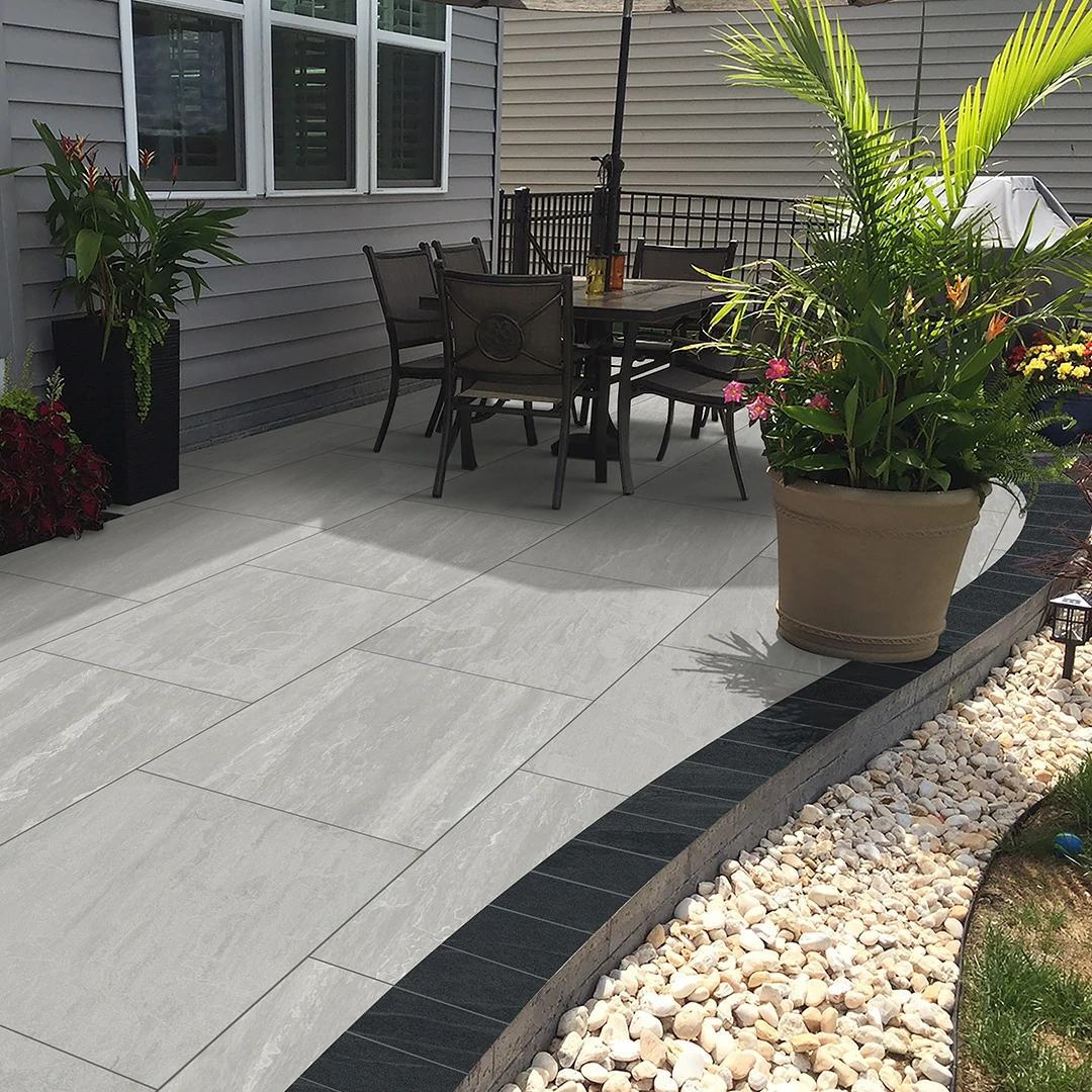 Nero Outdoor Porcelain Setts - 200x100 - 20mm