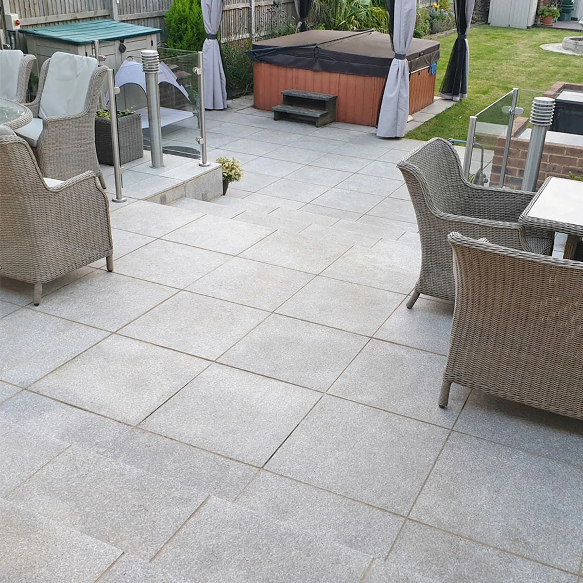 Pink Granite Paving Slabs - 600x600 - 20mm