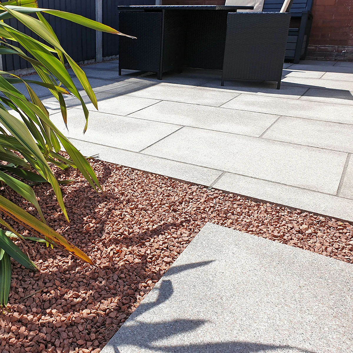 Pink Granite Paving Slabs - 600x900 - 20mm
