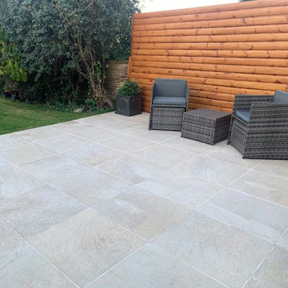 Quartzite Outdoor Porcelain Paving Tiles - 600x600 - 20mm