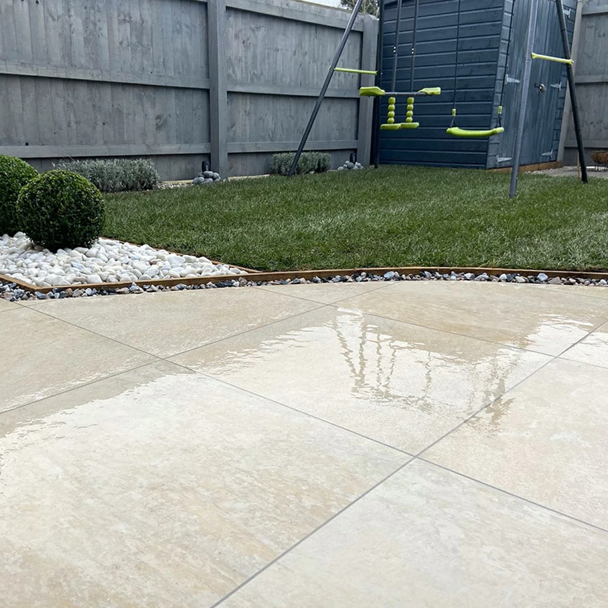 Quartzite Outdoor Porcelain Paving Tiles - 600x600 - 20mm
