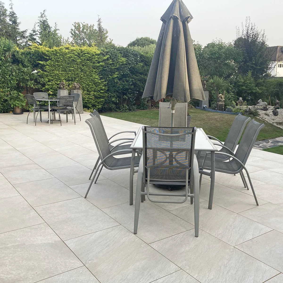 Quartzite Outdoor Porcelain Paving Tiles - 600x900 - 20mm