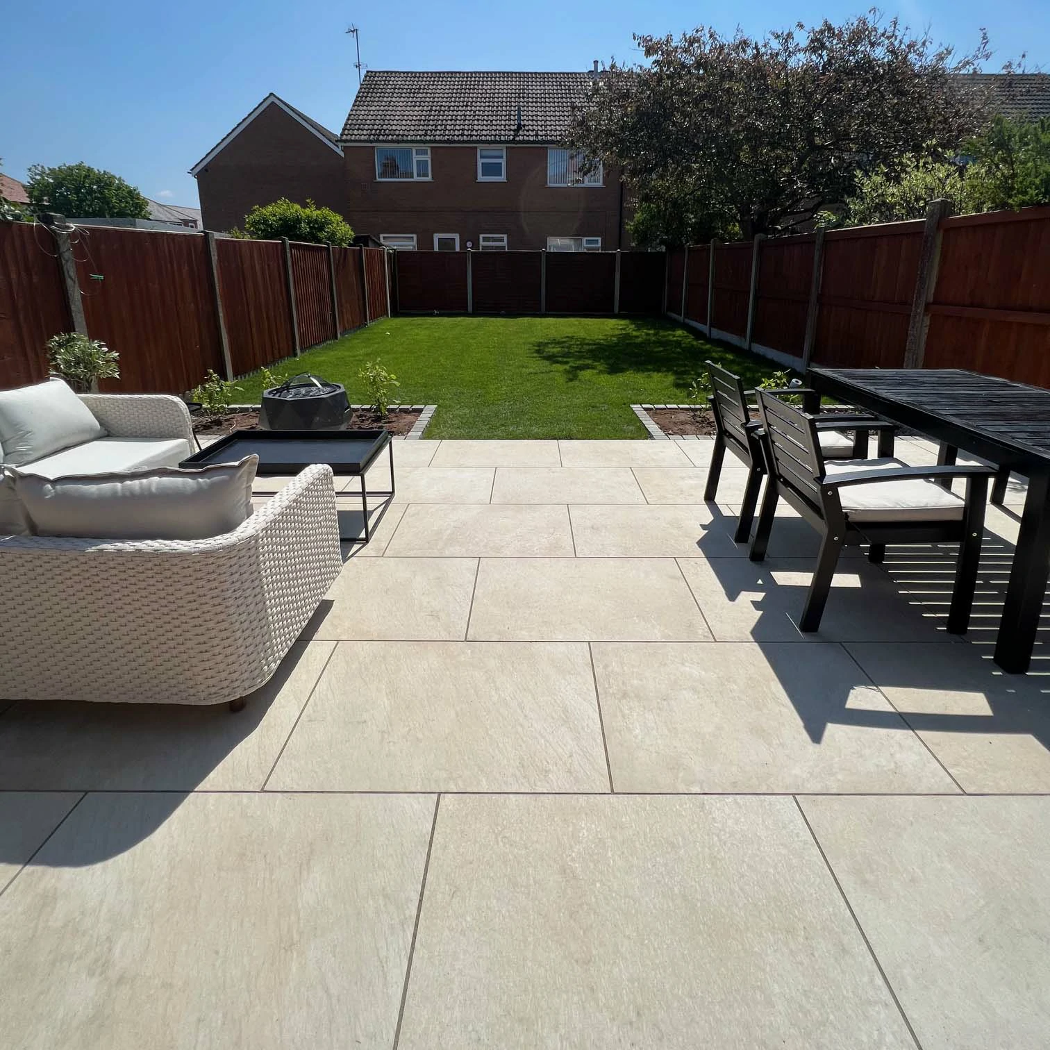 Quartzite Outdoor Porcelain Paving Tiles - 600x900 - 20mm