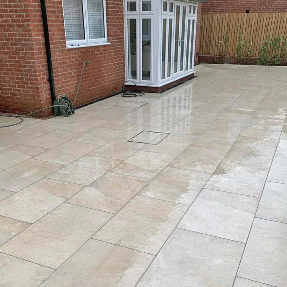 Quartzite Outdoor Porcelain Paving Tiles - 600x900 - 20mm