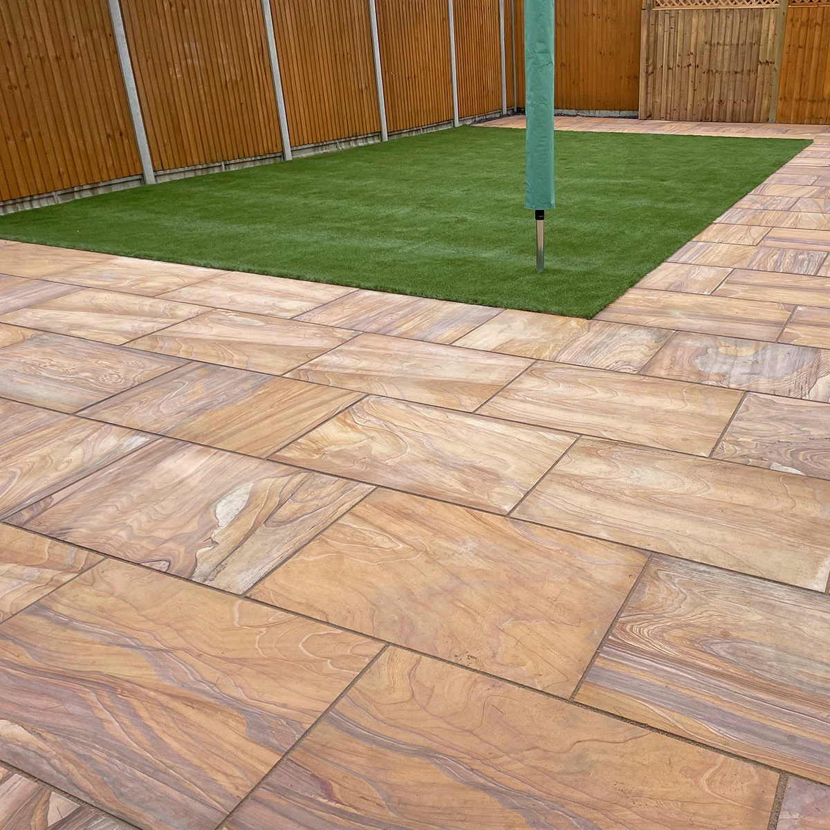 Rainbow Indian Sandstone Paving Slabs – Sawn & Honed – 600×900 – 22mm