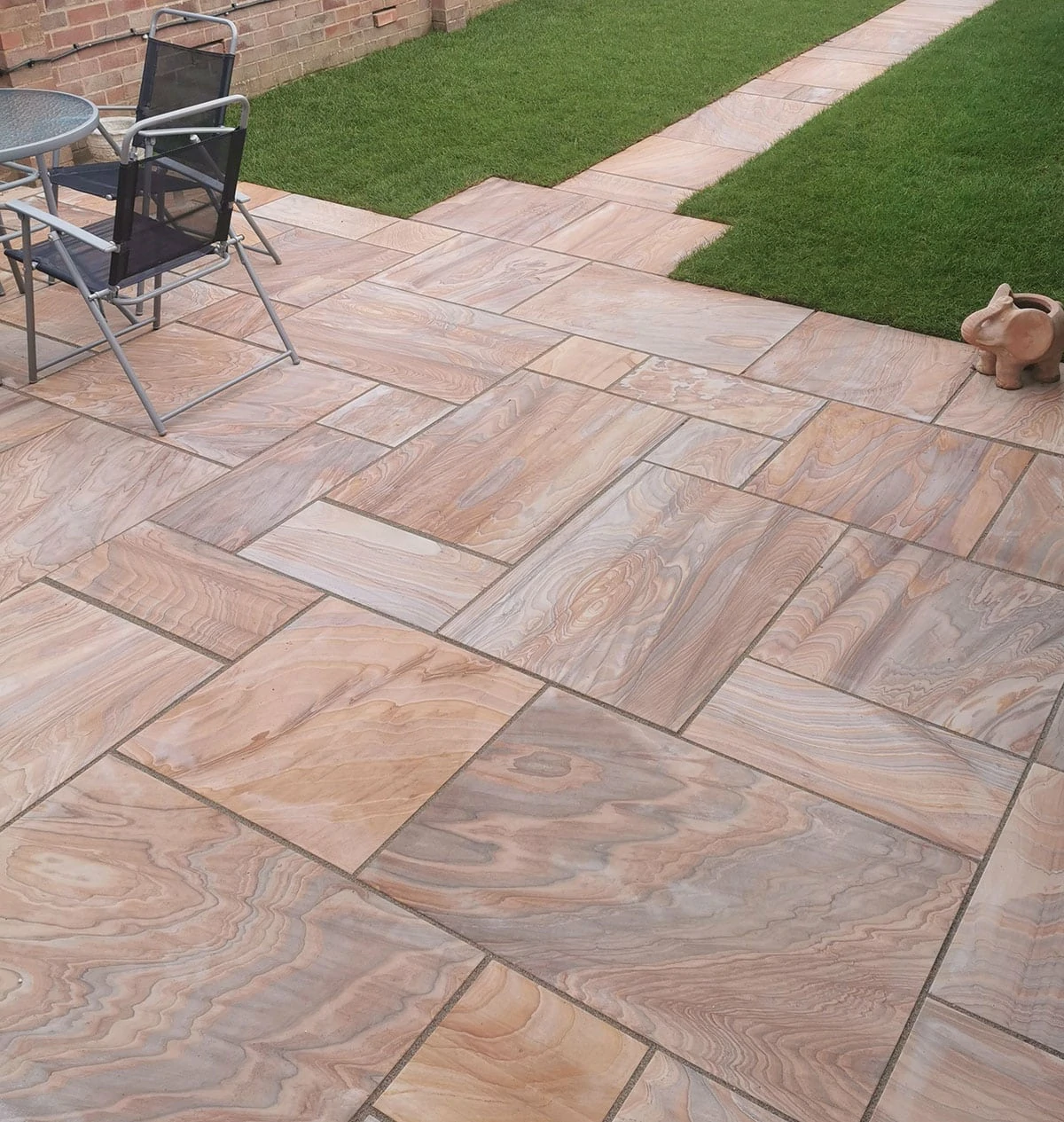 Rainbow Indian Sandstone Paving Slabs - Sawn & Honed - Patio Kit - 22mm