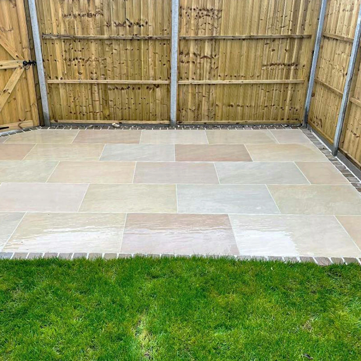 Raj Green Outdoor Porcelain Paving Tiles - 600x900 - 20mm