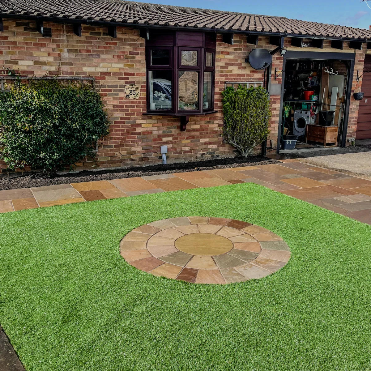 Raj Green Indian Sandstone Circle Kit - Riven - 1.8m Diameter - 22mm