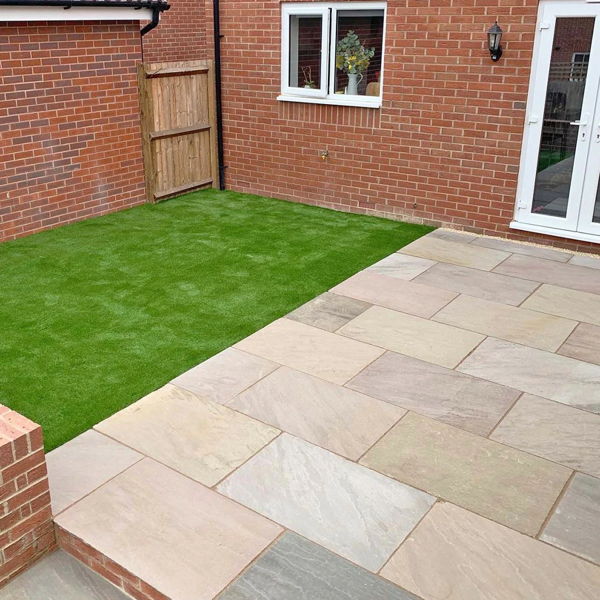 Raj Green Indian Sandstone Paving Slabs – Tumbled – 600x290 – 22mm