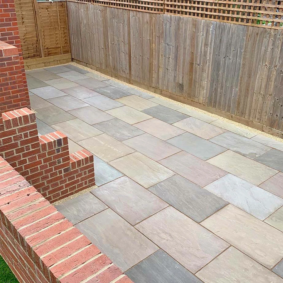 Raj Green Indian Sandstone Paving Slabs – Tumbled – 600x290 – 22mm