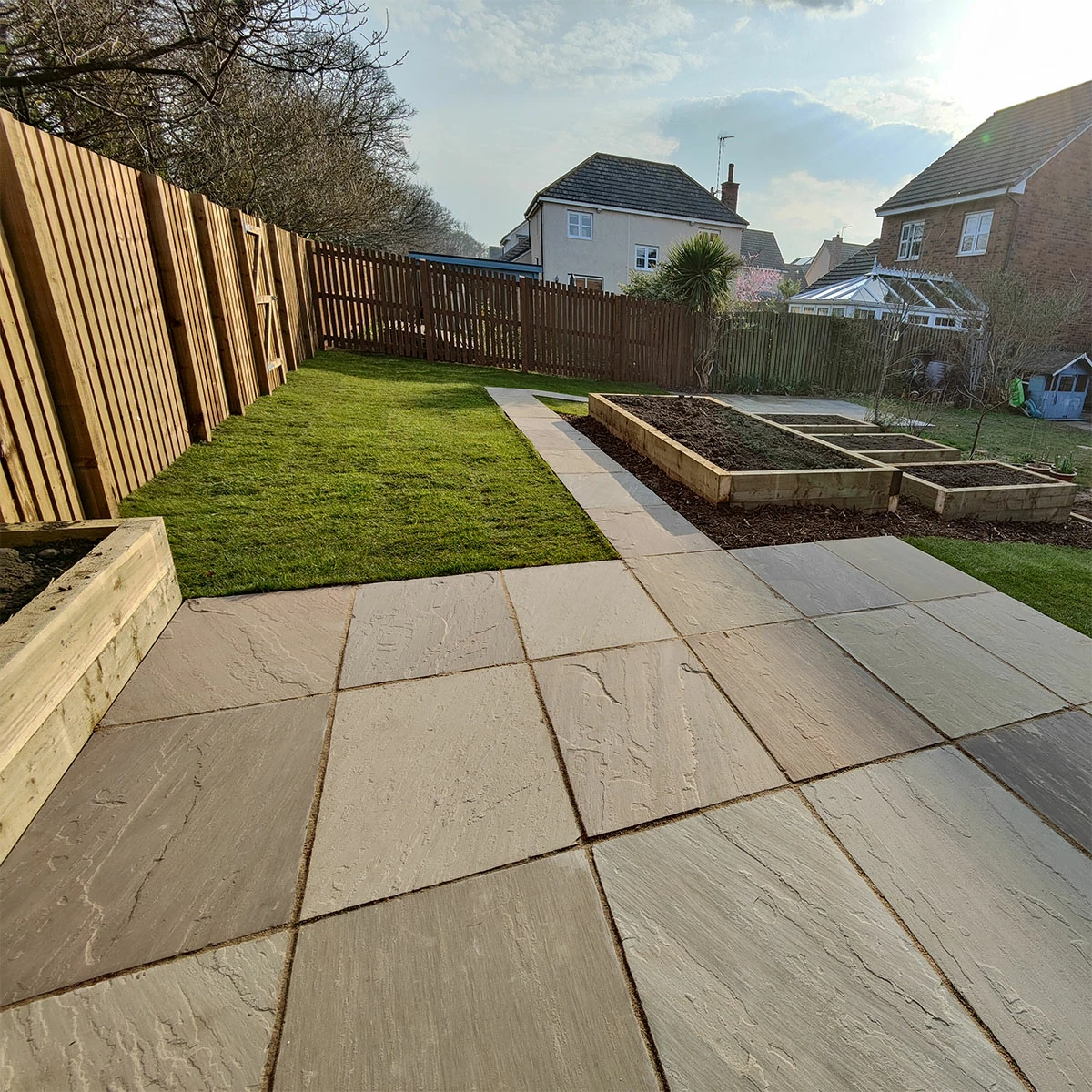 Raj Green Indian Sandstone Paving Slabs – Tumbled – 600x290 – 22mm