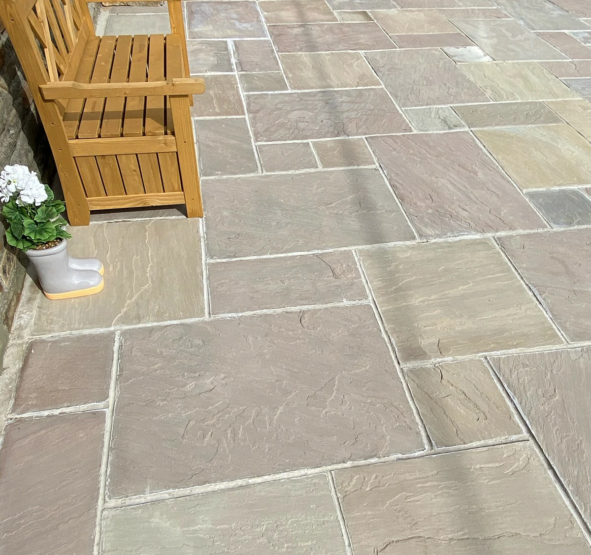 Raj Green Indian Sandstone Paving Slabs – Tumbled – 600x290 – 22mm