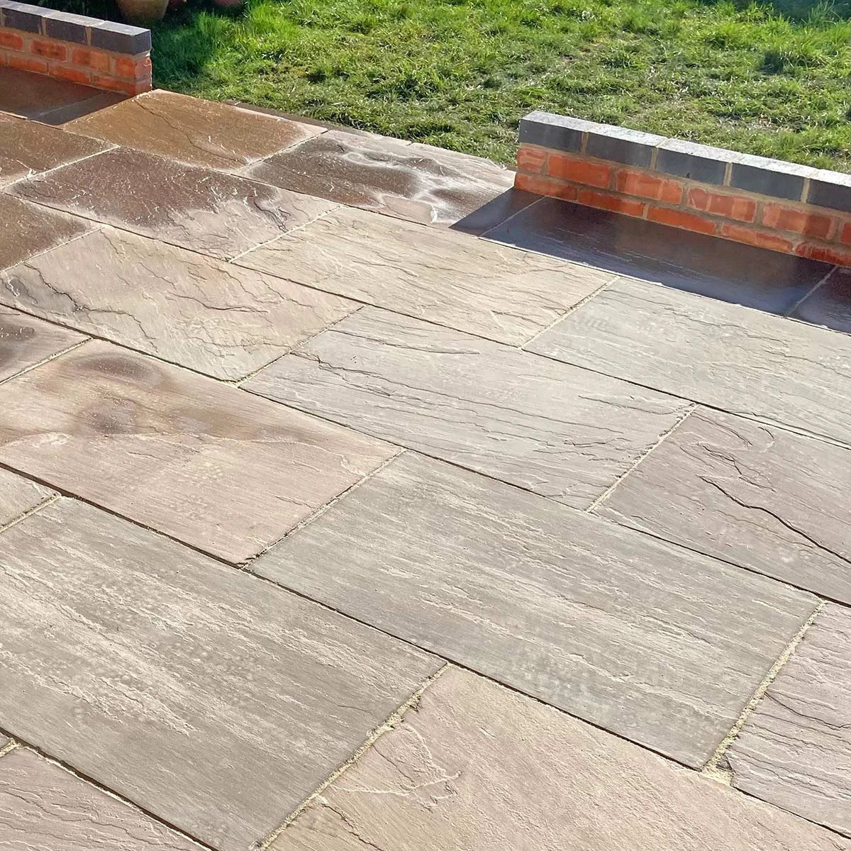 Raj Green Indian Sandstone Paving Slabs - Tumbled - 600x900 - 22mm