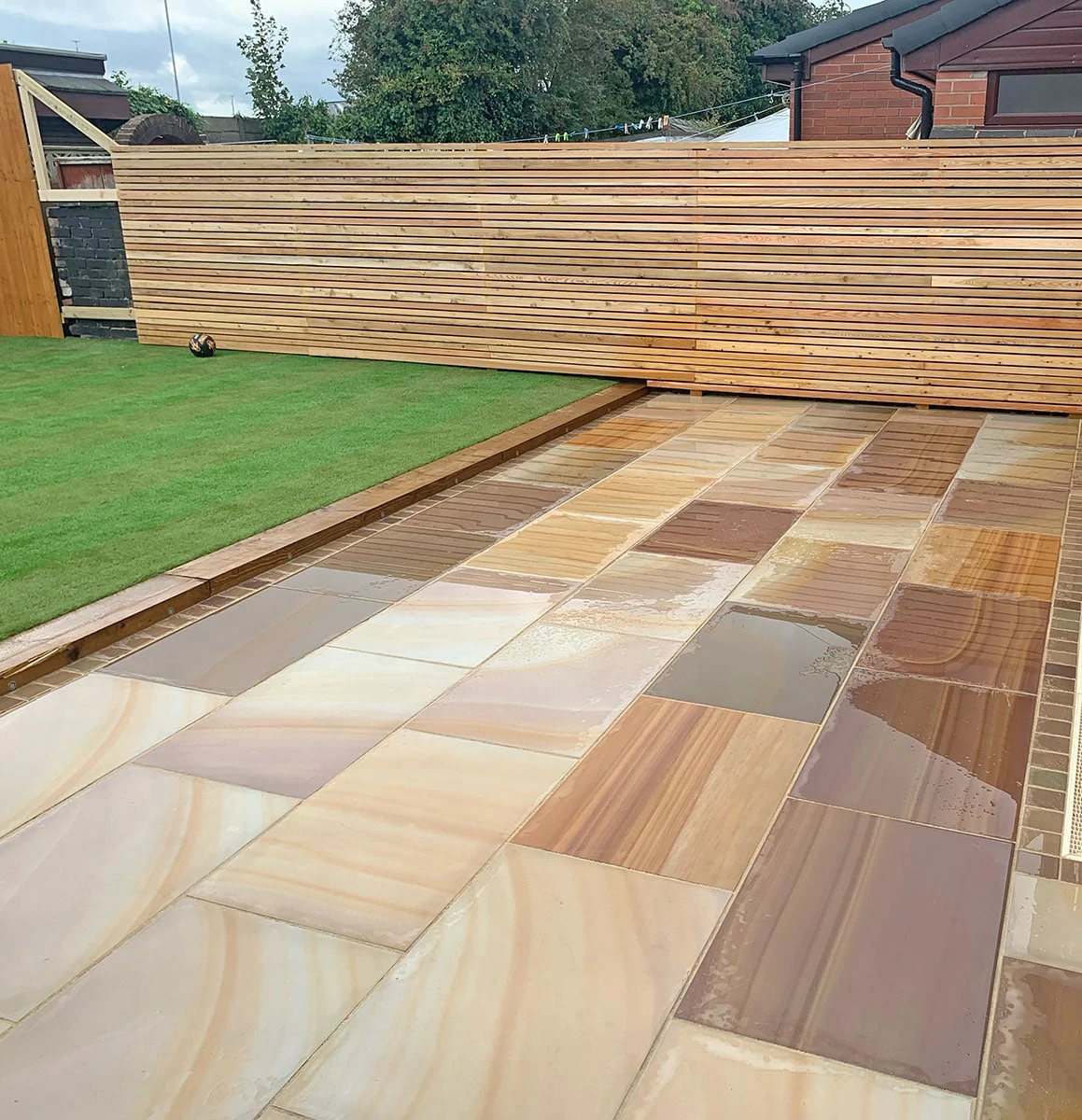 Rippon Buff Indian Sandstone Paving Slabs - Sawn & Honed - 295x295 - 20mm