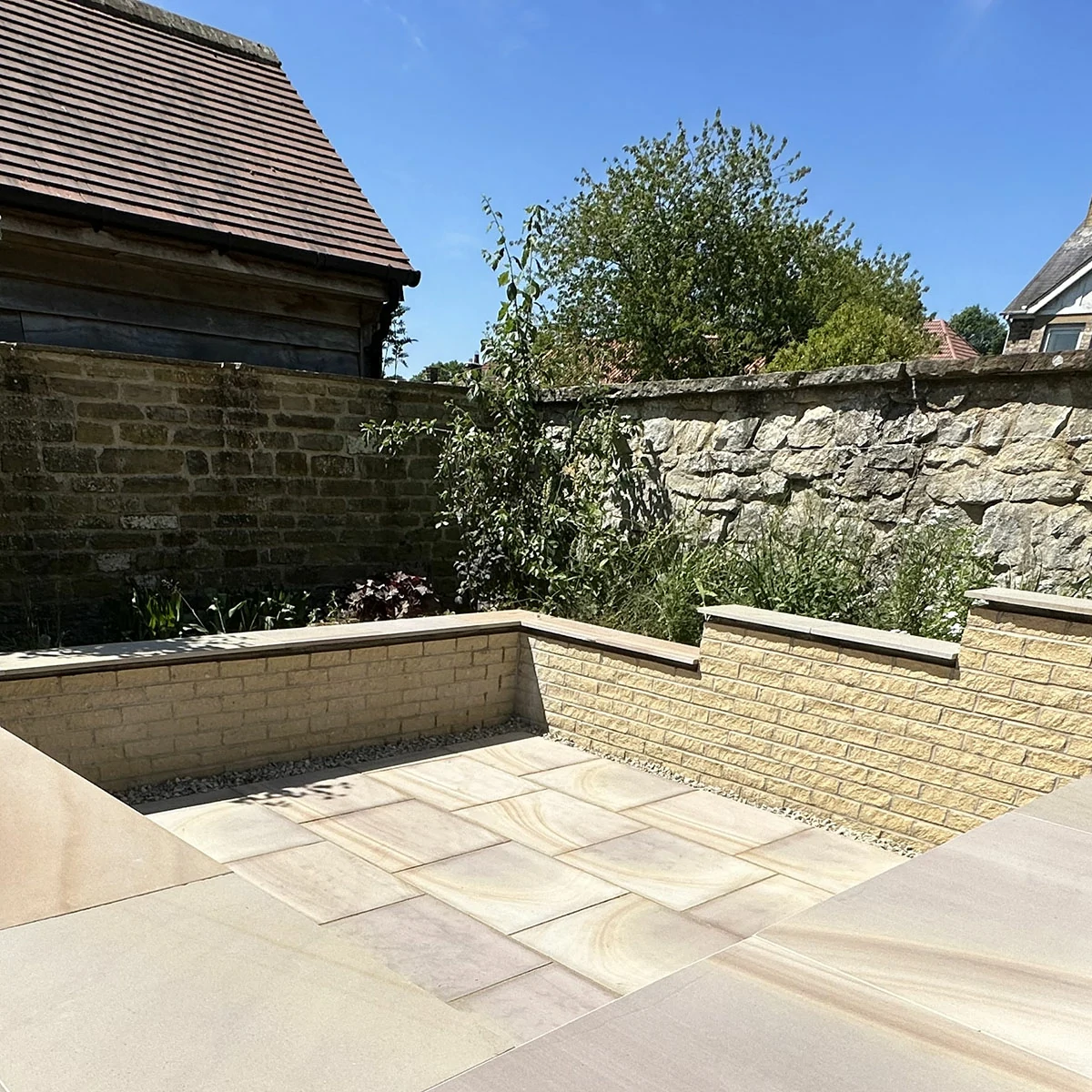 Rippon Buff Indian Sandstone Paving Slabs - Sawn & Honed - 600x600 - 20mm