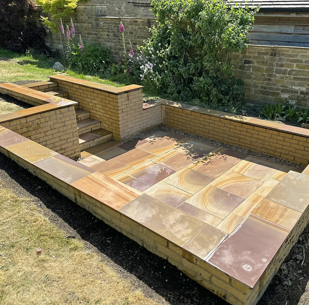 Rippon Buff Indian Sandstone Paving Slabs - Sawn & Honed - 600x600 - 20mm