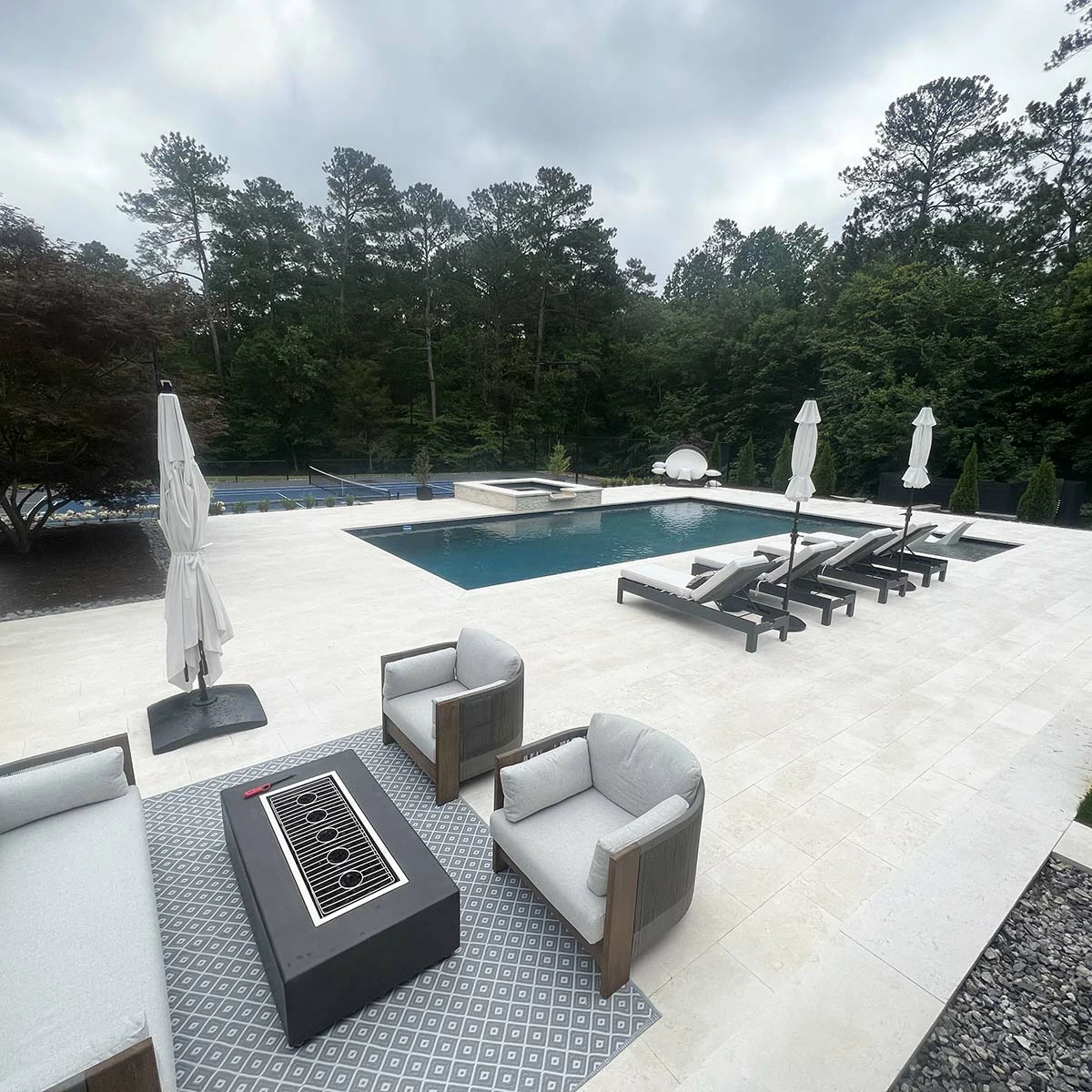Seashell Travertine Paving Slabs - Tumbled - French Pattern Patio Kit - 30mm
