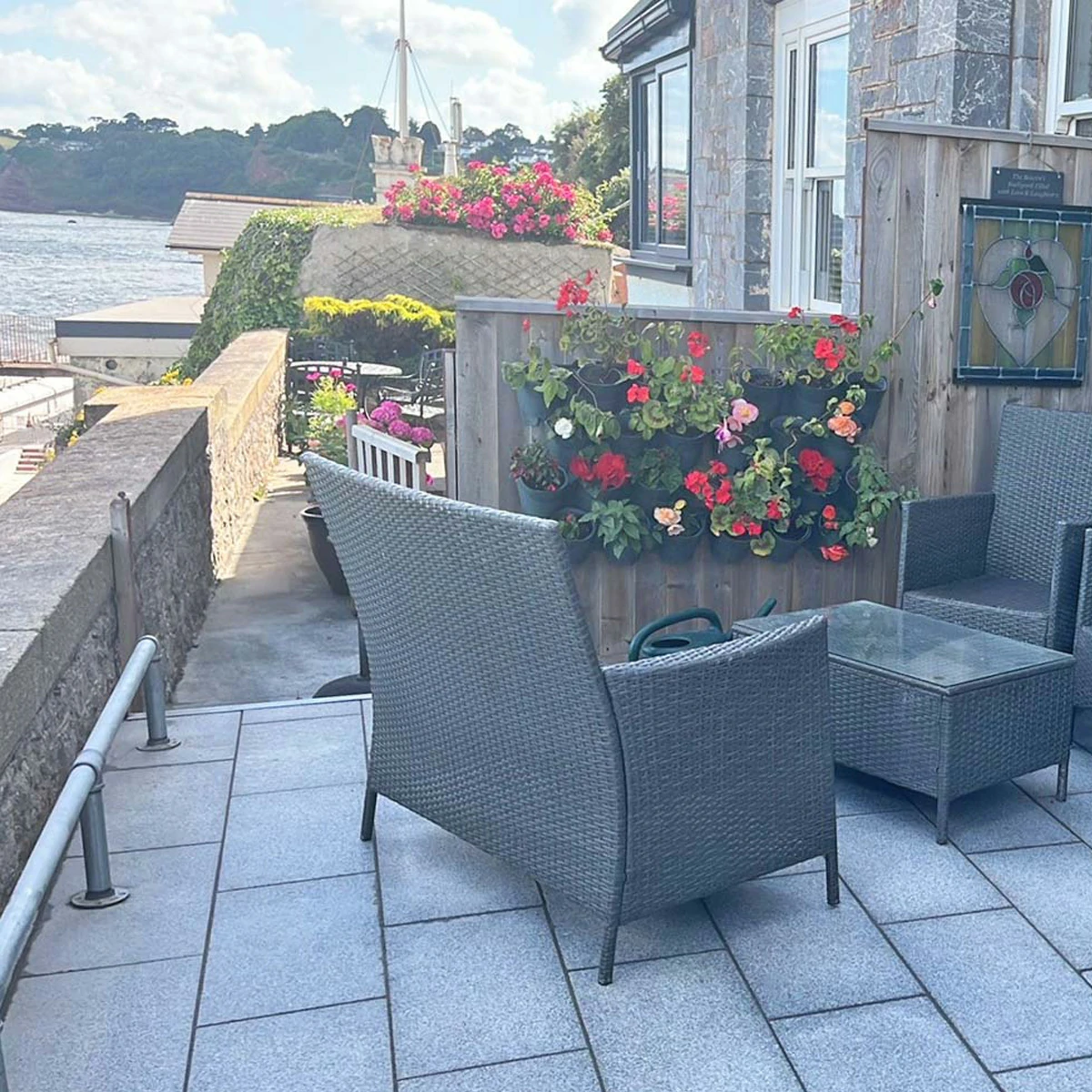 Silver Grey Granite Paving Slabs - 600x300 - 20mm