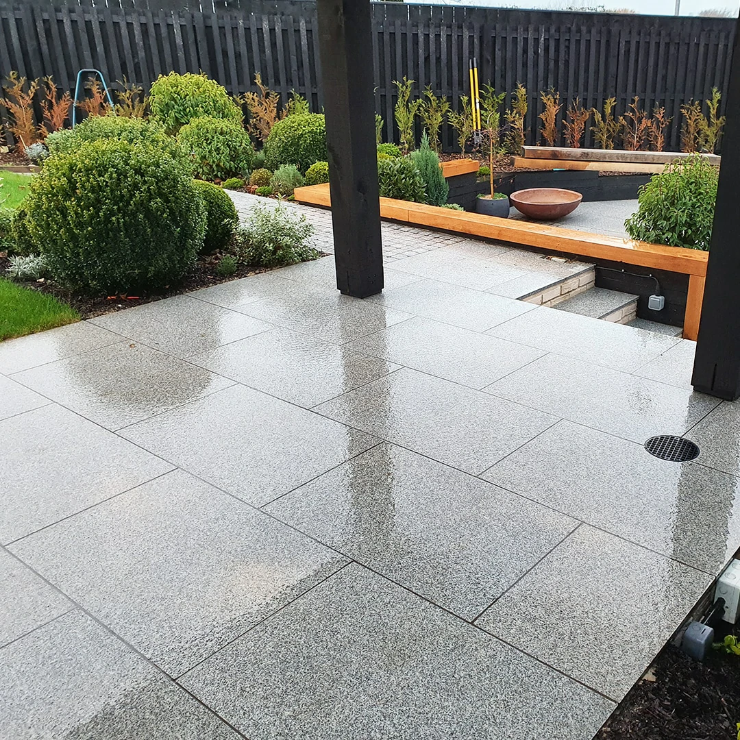 Silver Grey Granite Paving Slabs - 600x900 - 20mm