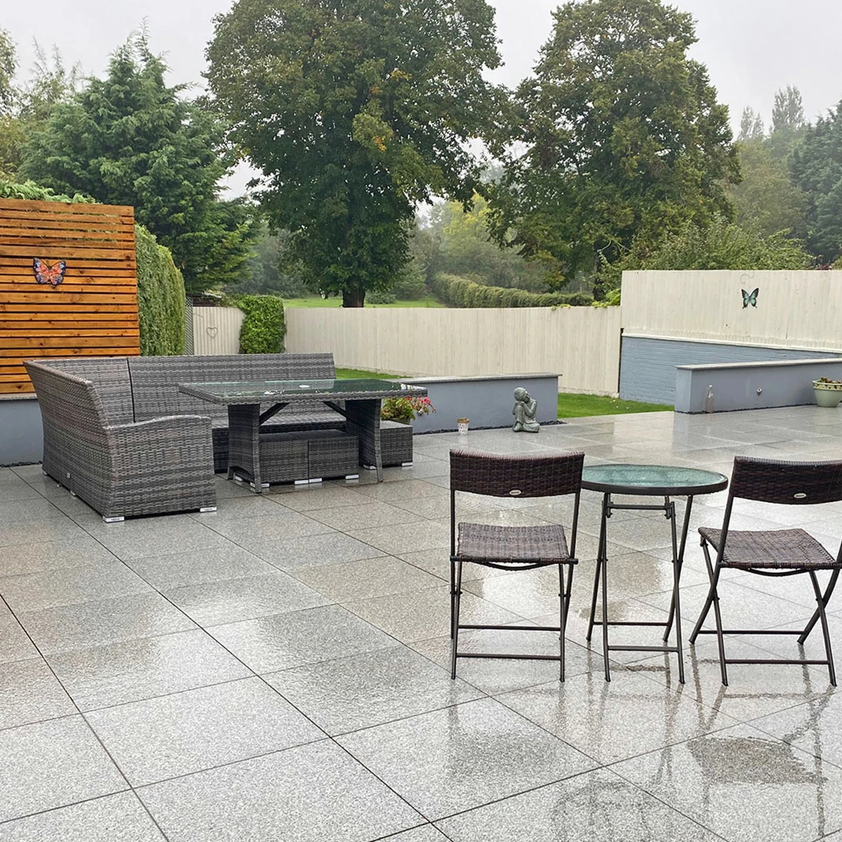Silver Grey Granite Paving Slabs - 600x900 - 20mm