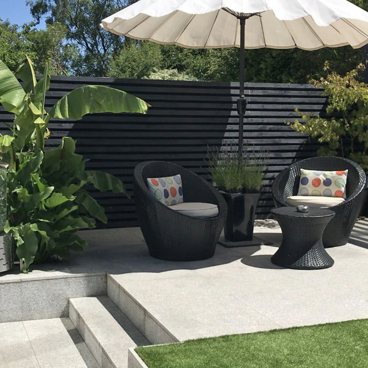 Silver Grey Granite Paving Slabs - 600x600 - 20mm