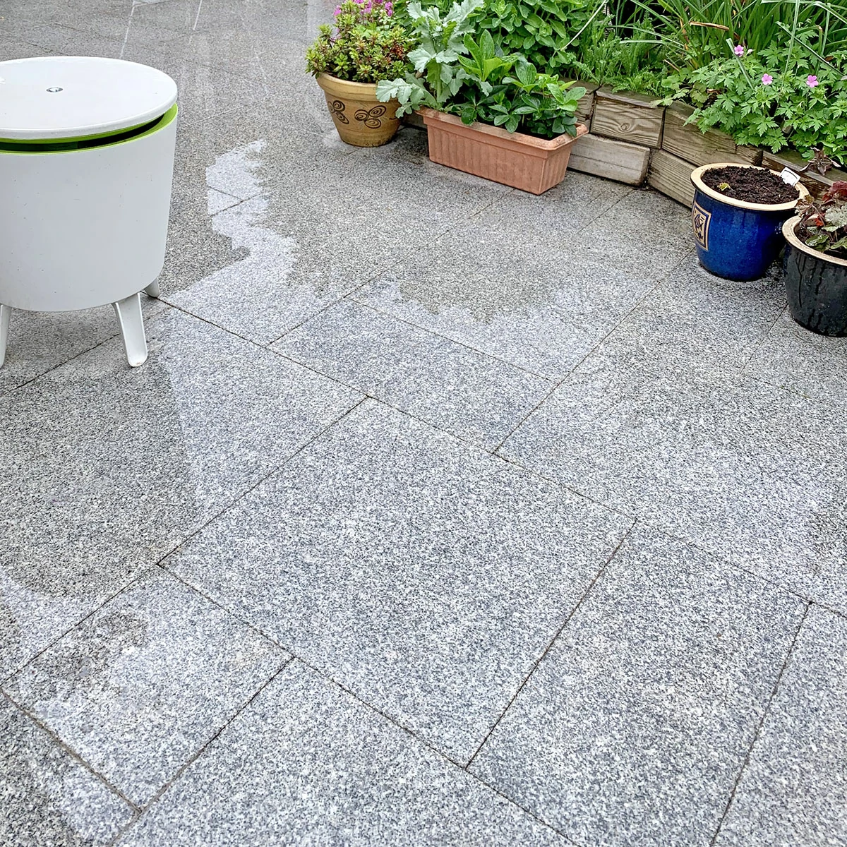 Silver Grey Granite Paving Slabs - Patio Kit - 20mm