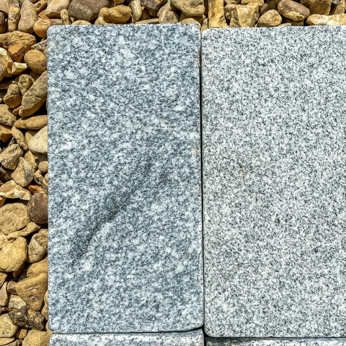 Silver Grey Granite Setts - 200x100 - 30mm