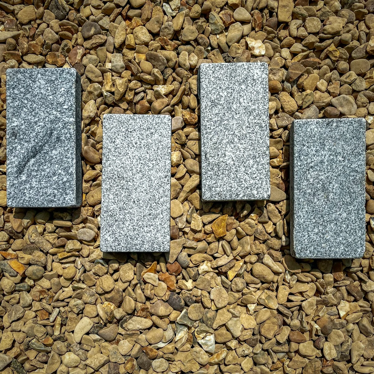 Silver Grey Granite Setts - 200x100 - 30mm