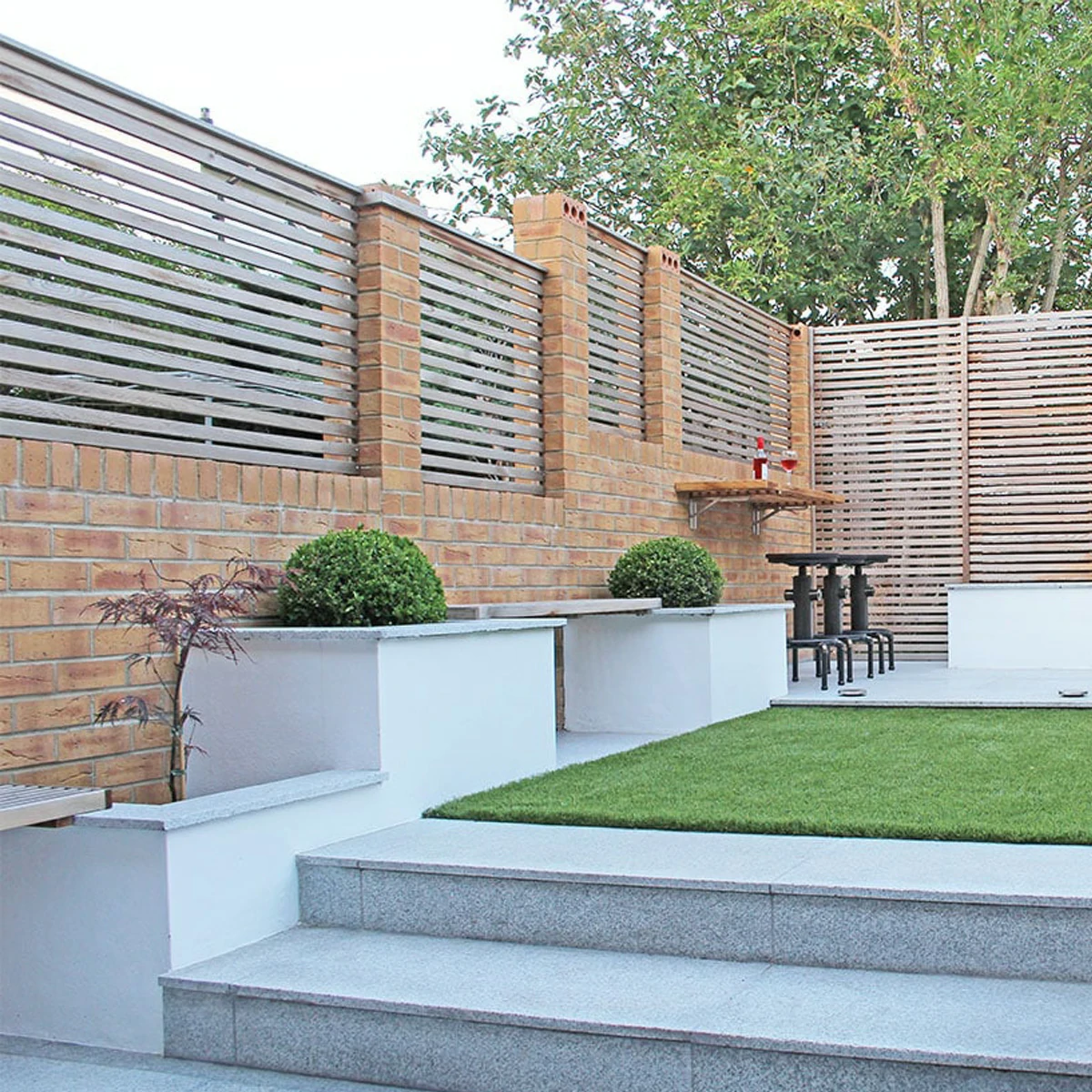 Silver Grey Granite Paving Slabs - Bullnose Steps - Flamed - 900x400 - 40mm