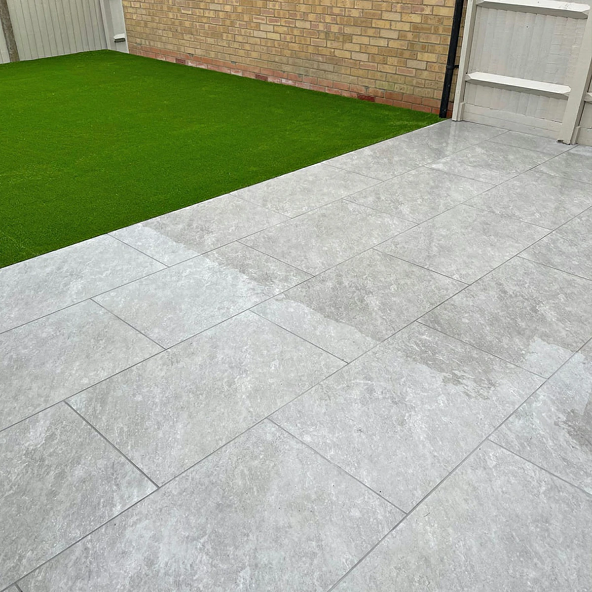 Silver Grey Outdoor Porcelain Paving Tiles - 600x900 - 20mm