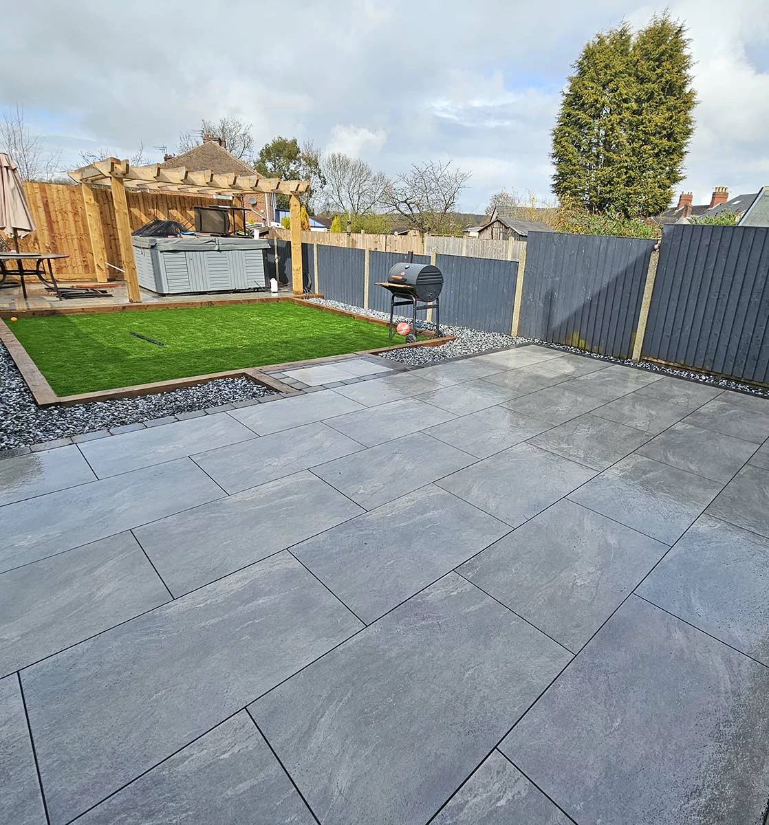 Valencia Grey Outdoor Porcelain Paving Tiles - 1200x600 - 20mm
